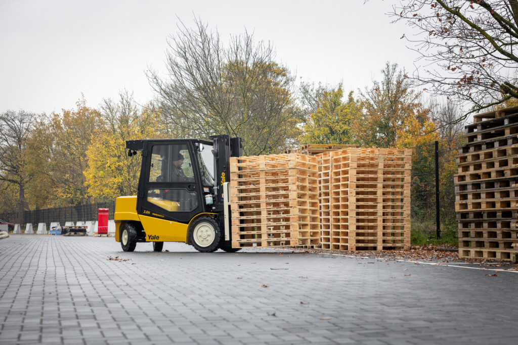Yale Forklift for Lease or Rent