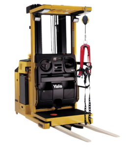 Yale OSO30BF Order picker with harness